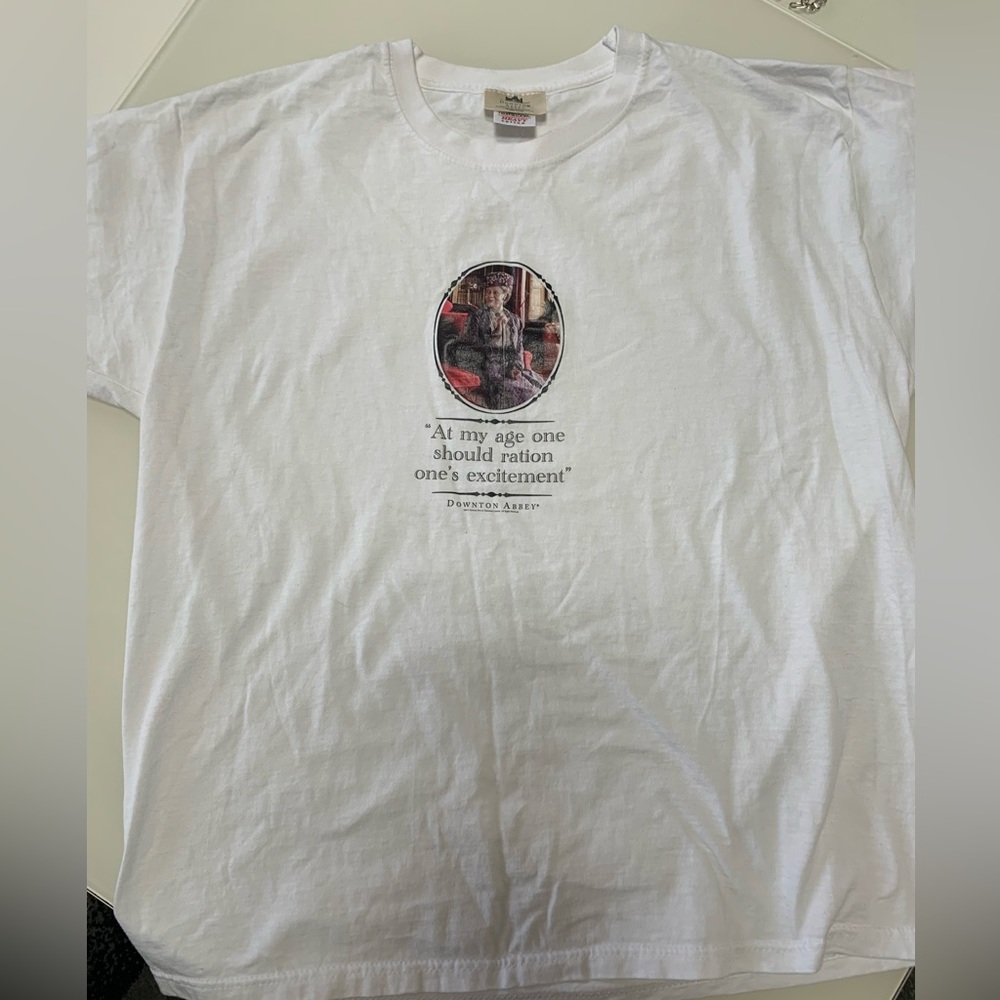 SZ XL Authentic Dowton Abbey Quote Tshirt